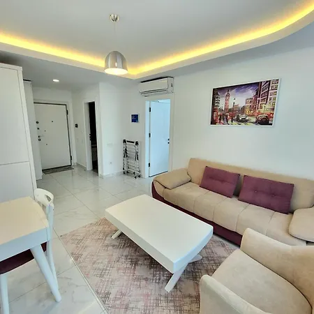 Elite Marine - Cleopatra, Center Appartement Alanya