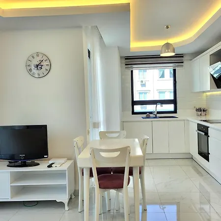 Elite Marine - Cleopatra, Center Appartement *